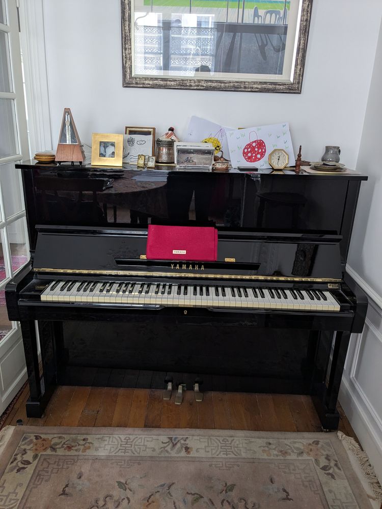 piano droit Yamaha U1 excellent �tat 3500 Paris 19 (75)
