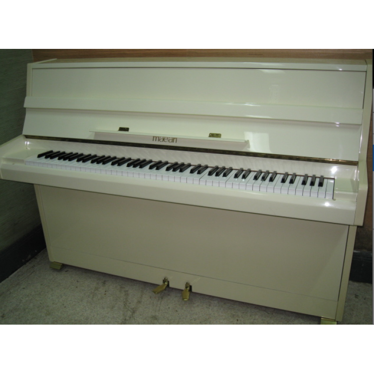 Piano Maeari faire offre raisonnable ou &eacute;change Instruments de musique