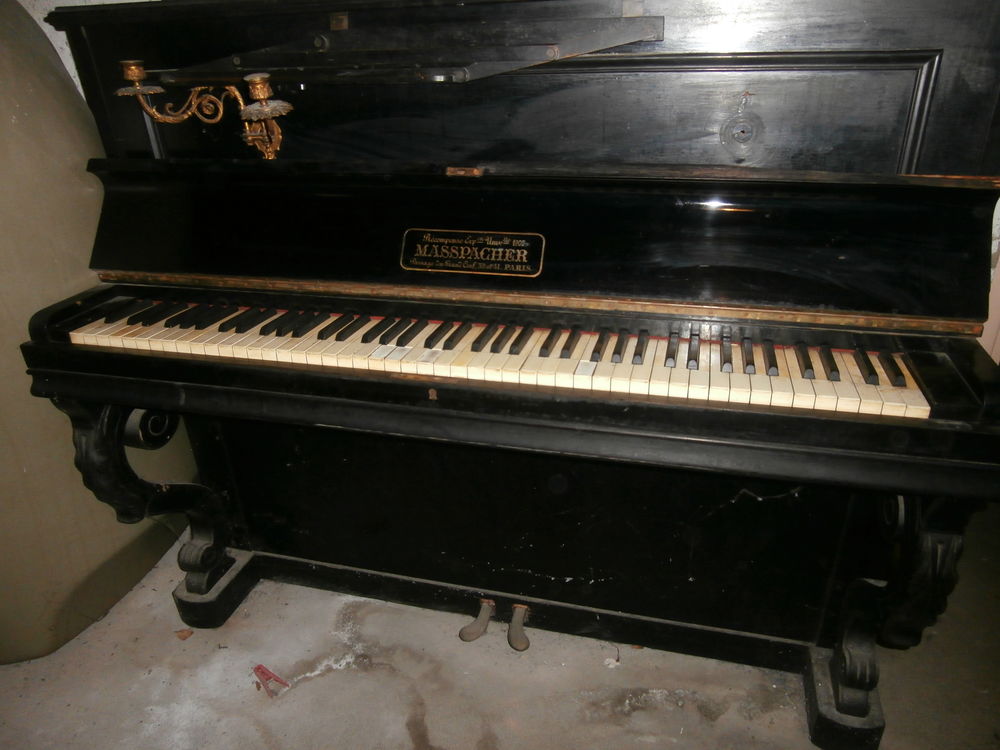 PIANO    MASSPACHER     A RENOVER 0 Deuil-la-Barre (95)