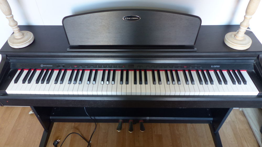Piano num�rique K-DP09 DIGITAL PIANO 170 Sauveterre-la-L�mance (47)