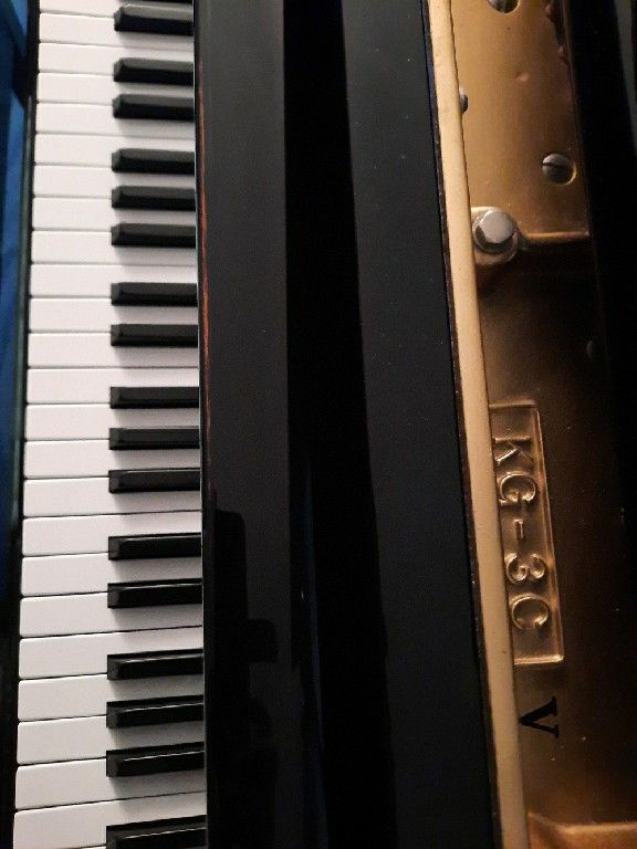 Piano � queue KAWAI 4000 Strasbourg (67)