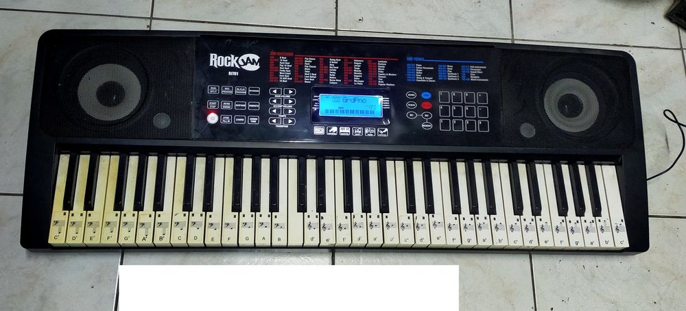 PIANO SYNTHETISEUR  ROCK-JAM 50 Marsac-sur-l'Isle (24)