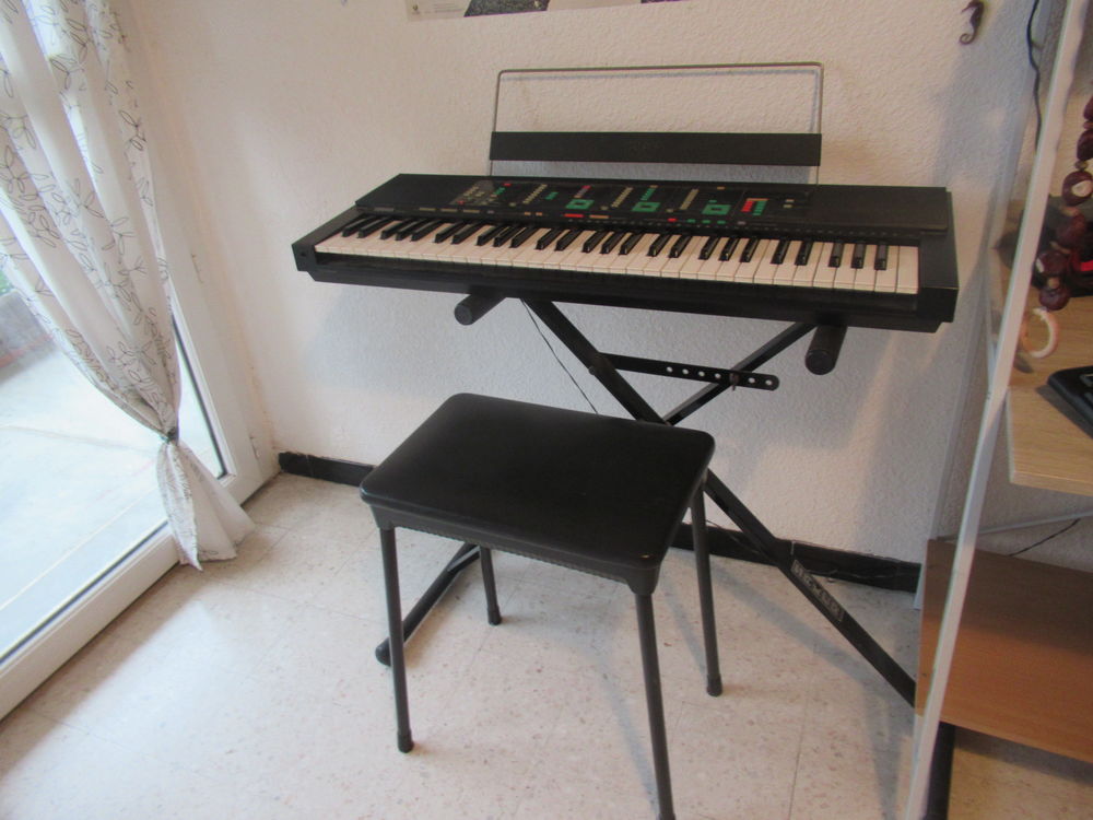  piano synth�tiseur 0 Montpellier (34)