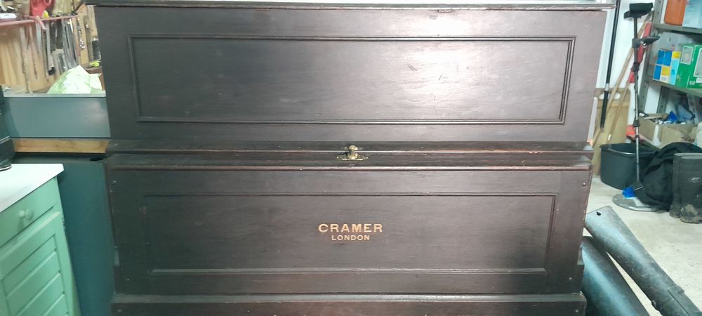 piano de table 175 Flassans-sur-Issole (83)