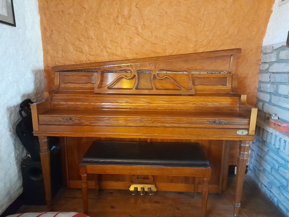 PIANO 1300 Cuvergnon (60)