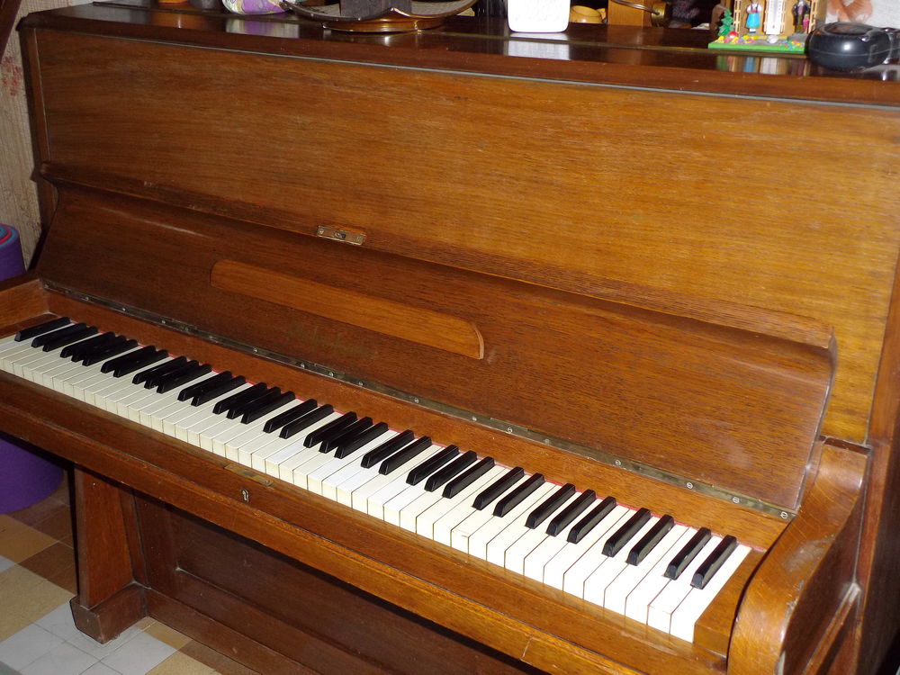 PIANO 49 Aix-en-Provence (13)