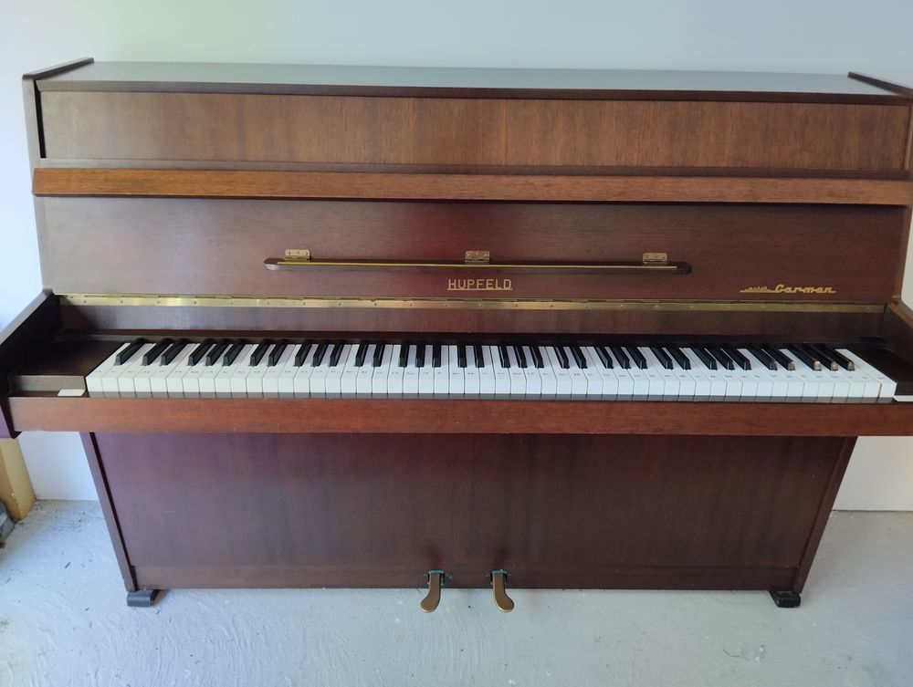 Piano 0 Saint-Saturnin-l�s-Avignon (84)