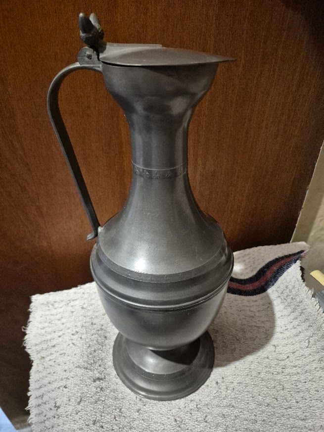 Pichet � couvercle 10 Saint-Dolay (56)