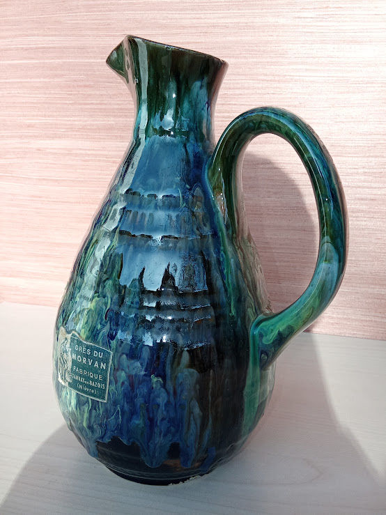  Pichet en gr�s flamm�
55 Anteuil (25)