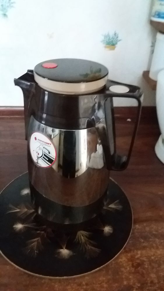 pichet isotherme 10 Massy (91)