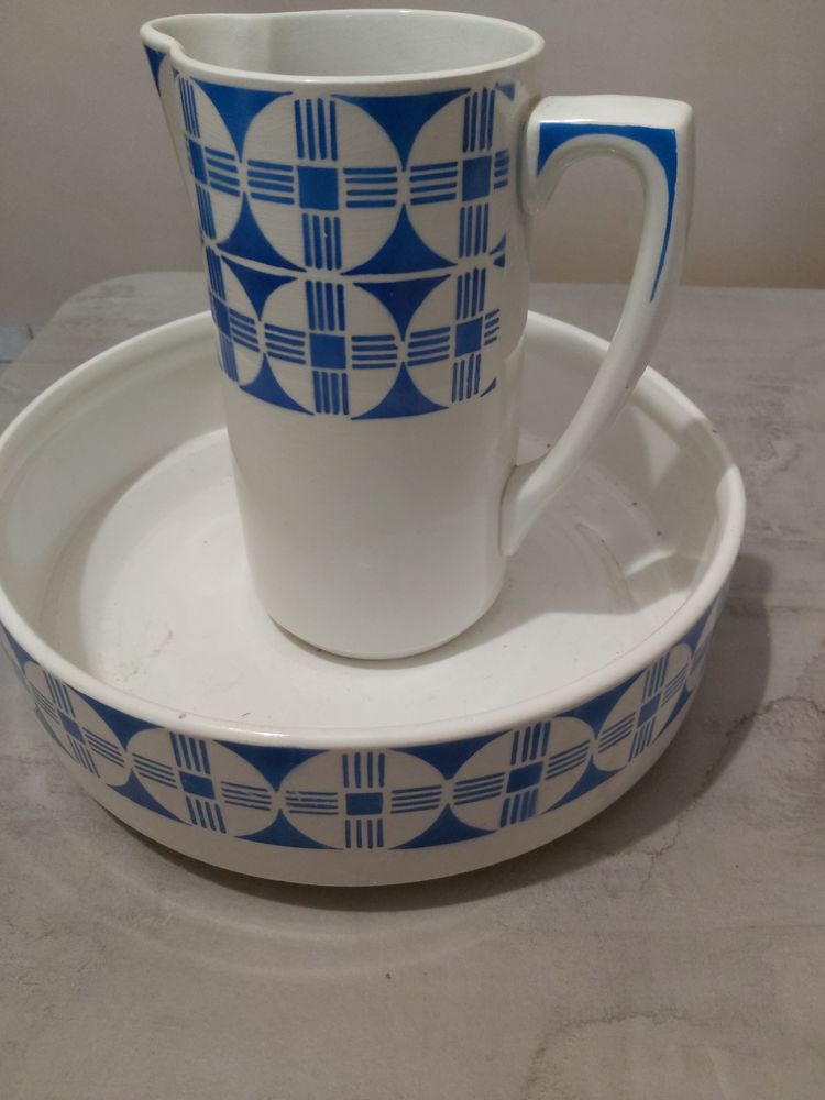 pot et pichet en porcelaine 35 Noyalo (56)
