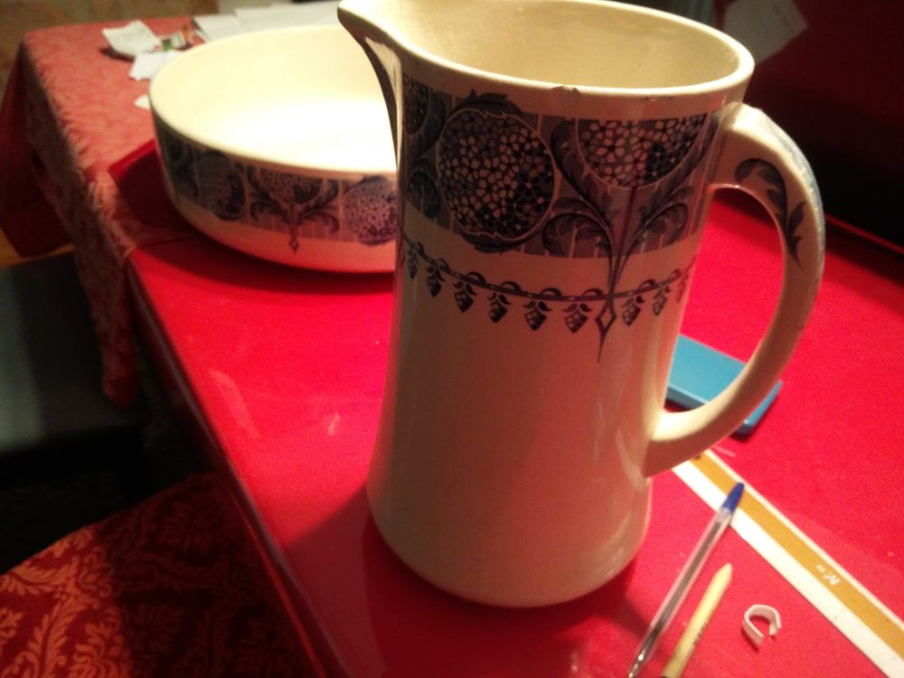 pichet et vase de toilettte 60 Plouguerneau (29)