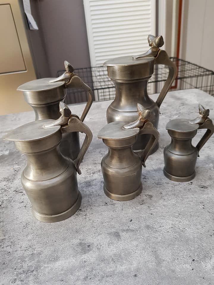 pichets en etain 50 Tourcoing (59)