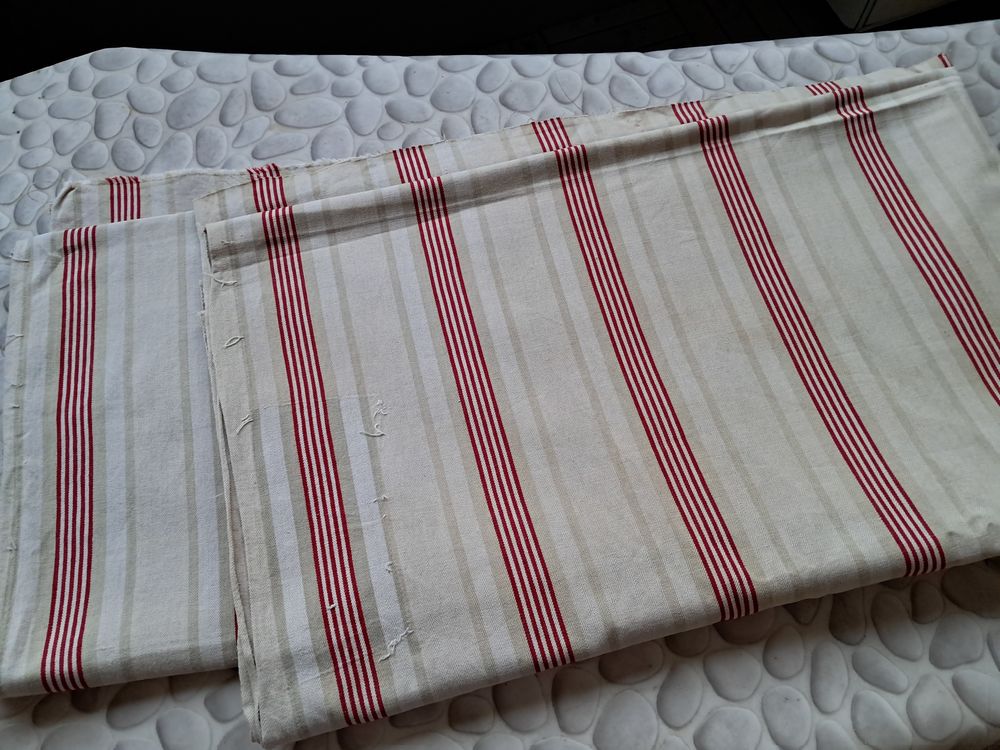 Pi�ce de coutil 25 La Motte-Servolex (73)