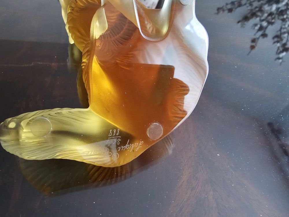 Pi�ce en cristal lalique 400 L'Huisserie (53)