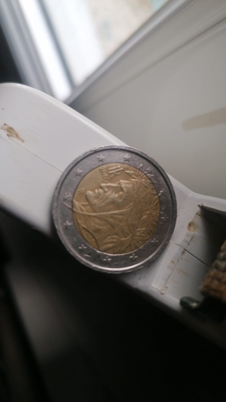 Pi�ce de 2 euros Italienne 100 H�nin-Beaumont (62)