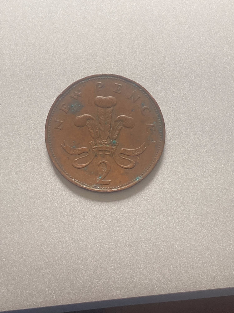 Pi�ce de 2 NEW PENCE de 1971 rare 50 Vermelles (62)