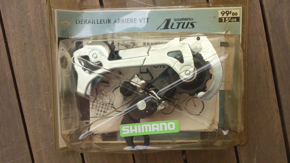Pi�ce pour d�railleur SHIMANO 8 Pomarez (40)