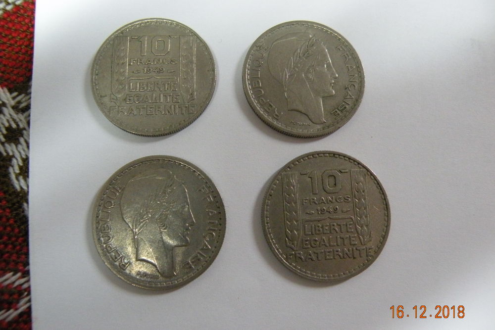 4 PIECES ANCIENNES FRANCAISES 10 Leers (59)