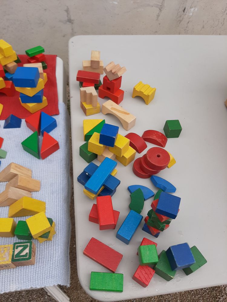 Lot 275 pi�ces en bois 30 Beaumes-de-Venise (84)