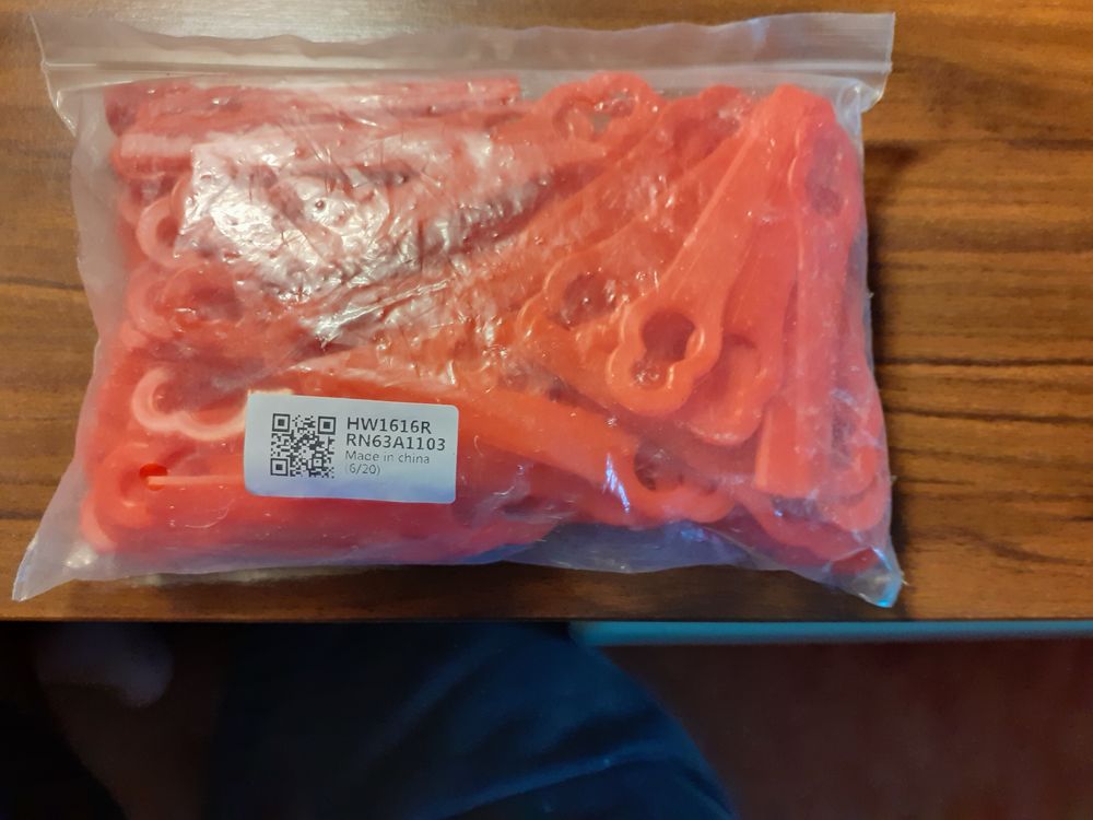 Pi�ces d�tach�es pour Coupe Bordure sans fil 15 Blanzy (71)