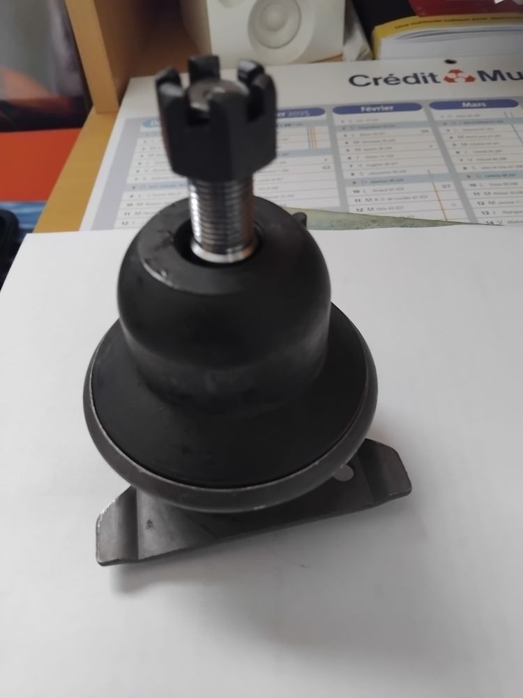 Pi�ces d�tach�es pour Cadillac Fleetwood 1961 100 Anglet (64)