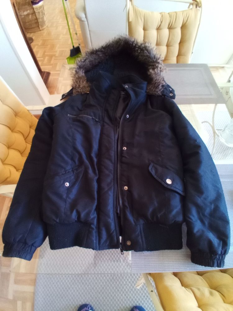 lot de 74 pi�ces fille/femme 70 �lancourt (78)