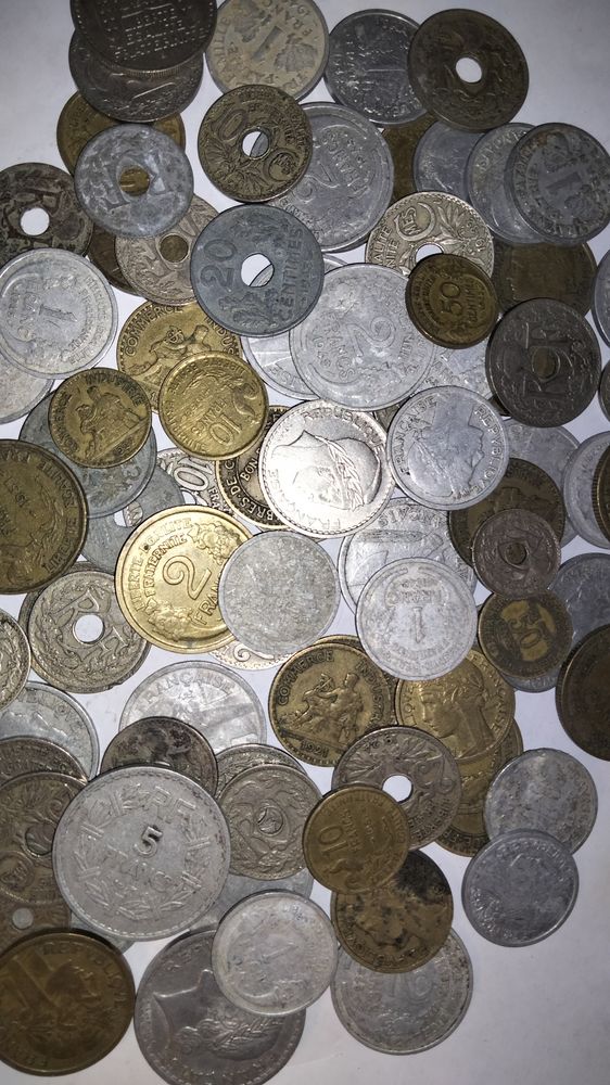 lot de 100 pi�ces fran�aises avant 1960 de 5 centime � 50 fr 10 Cr�hange (57)