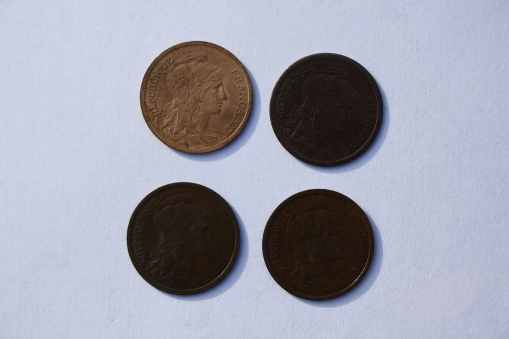 4 pi�ces de monnaies 0 Saran (45)