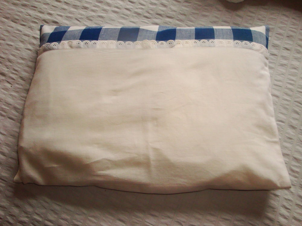 Set 4 pi�ces pour lit de b�b� 40 Nimes (30)