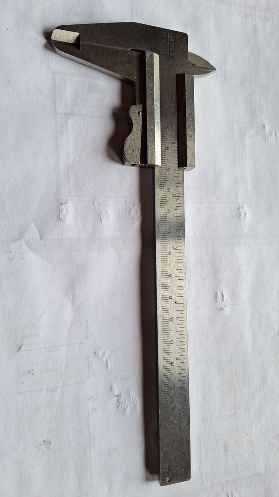 Pied � coulisses
5 Prey (27)