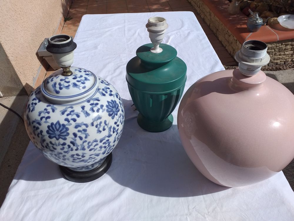 LOT PIED DE LAMPE DE CHEVET 110 Pia (66)