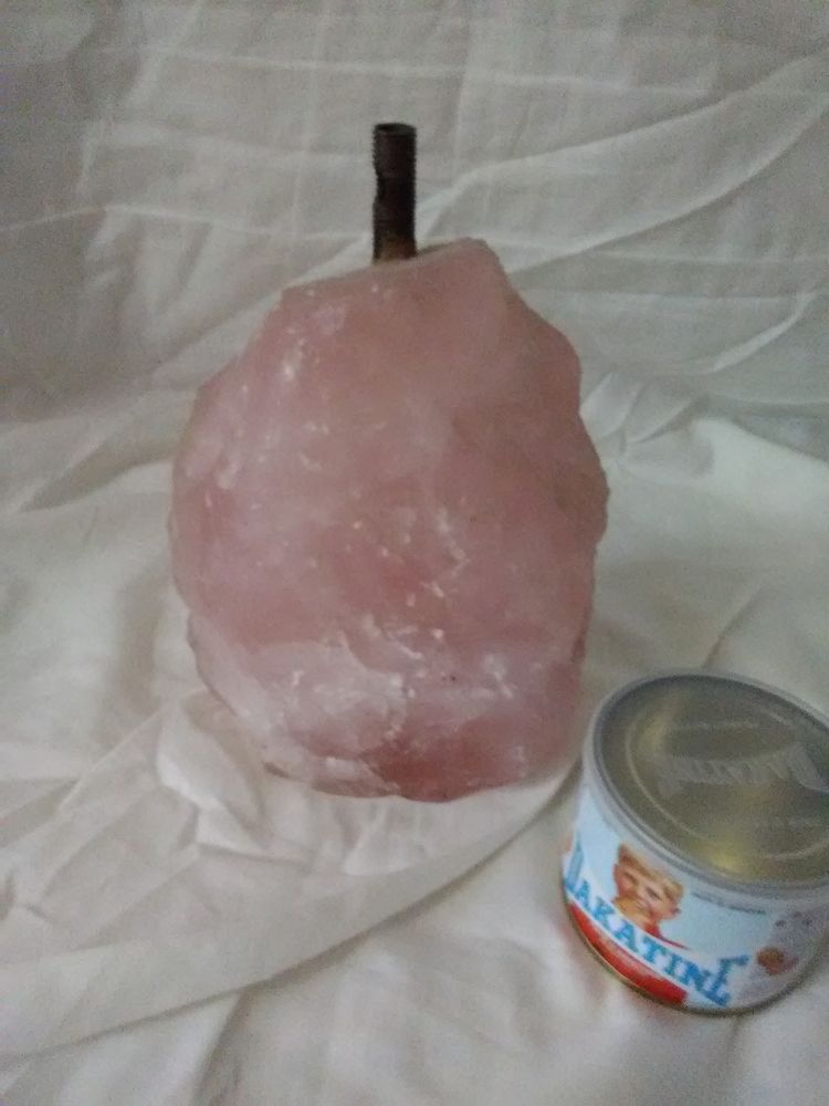 pied de lampe en quartz rose 80 Saint-Denis (97)