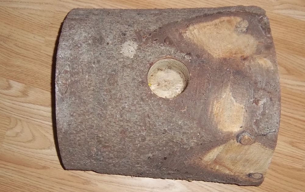 Pied pour sapin de No�l en bois b�che 4 Colombier-Fontaine (25)