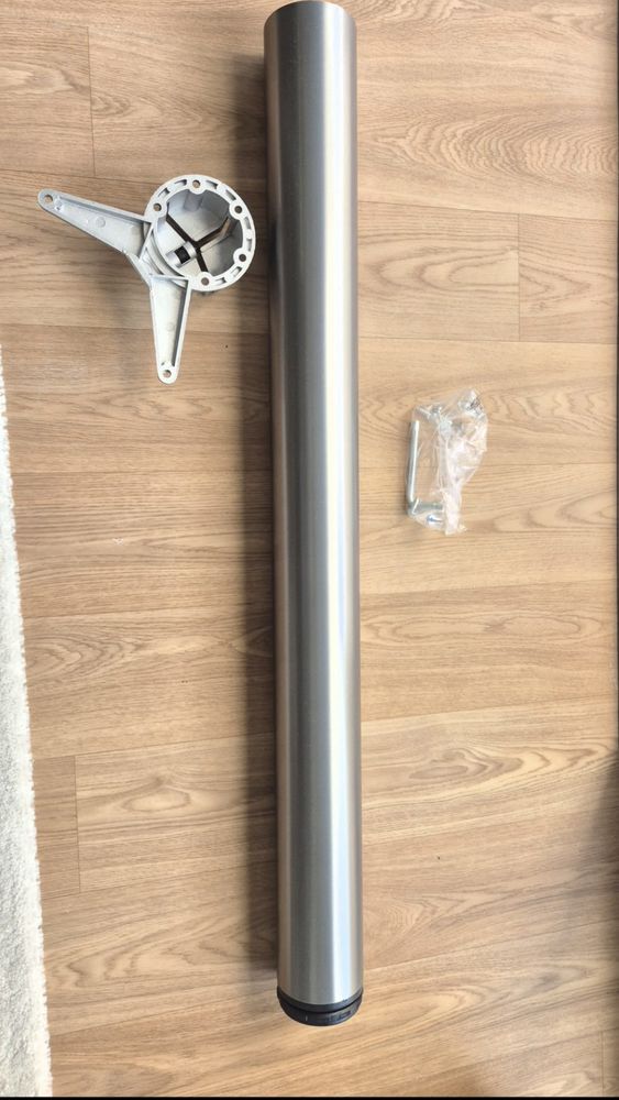 Pied de table 39 Vitry-sur-Seine (94)