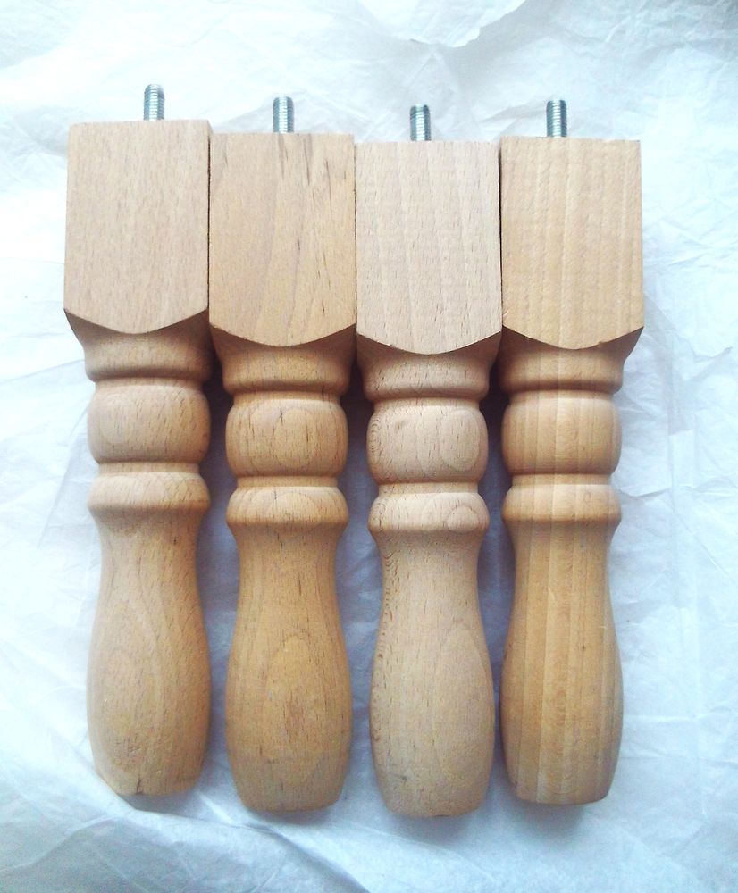 4 pieds de lit en bois tourn�, massif, en h�tre dur 36 Villeurbanne (69)