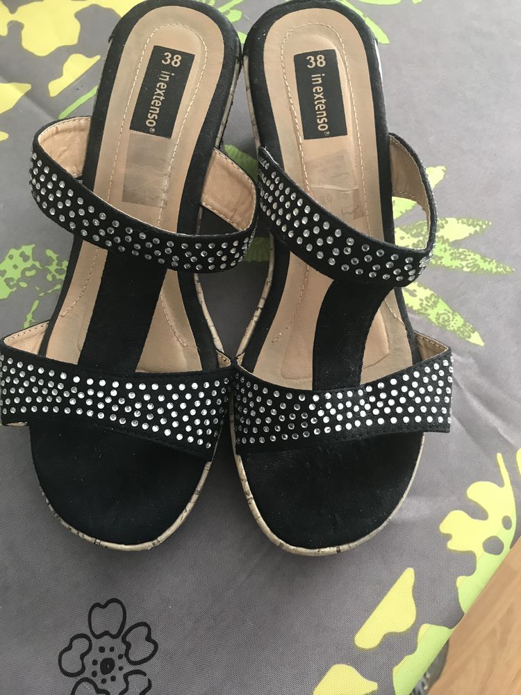 nue pieds femme 8 Amiens (80)