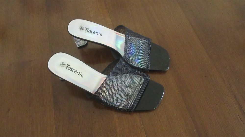 Nu-pieds Femme 28 Draguignan (83)