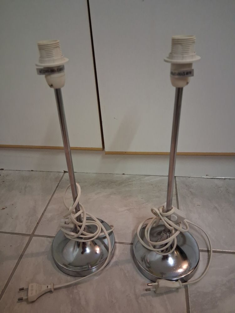 LOT 2 PIEDS LAMPE METAL 5 Maincy (77)