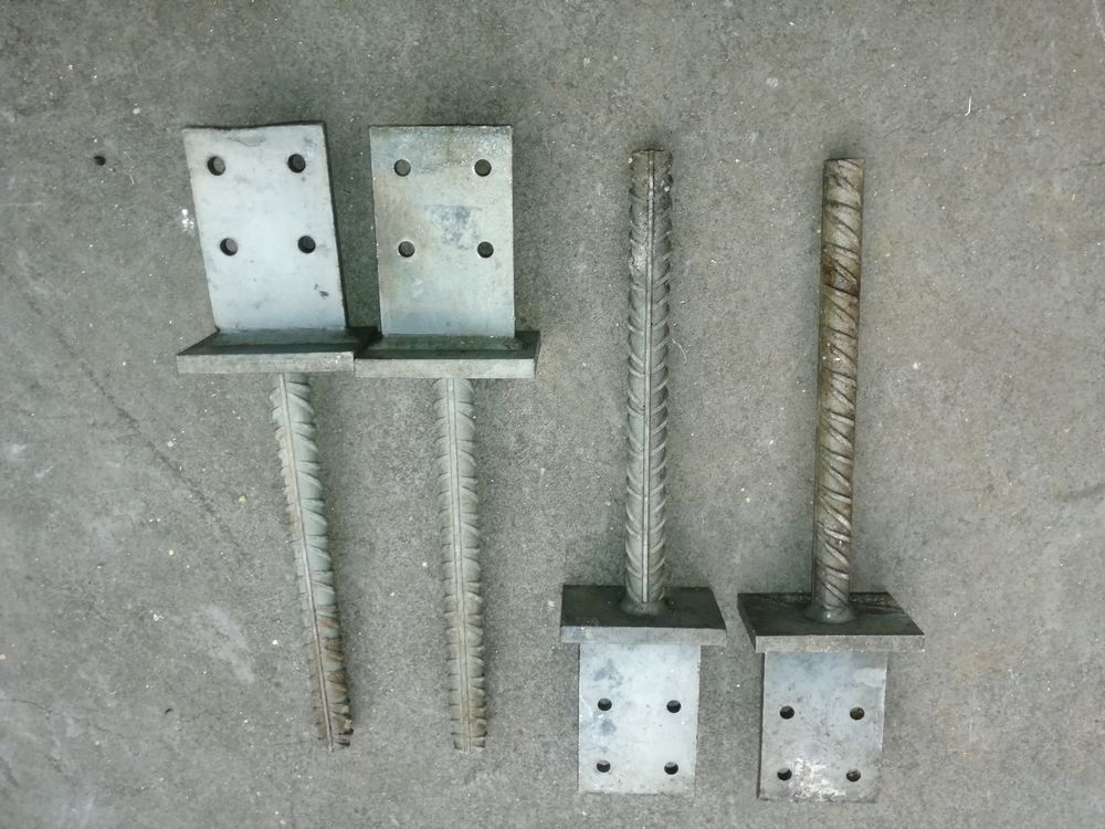 Pieds de poteau 25 Le Tampon (97)