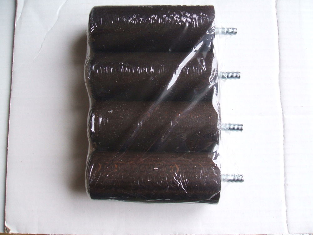 4 pieds de sommier tapissier (bois massif) 25 Unieux (42)