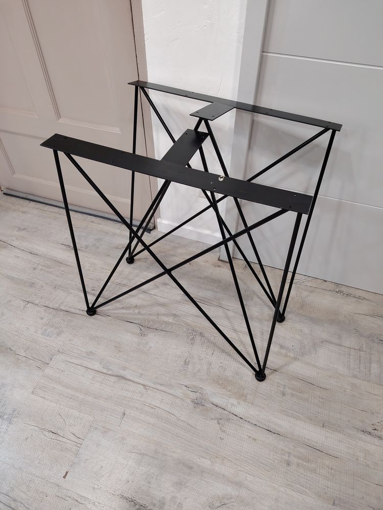 Pieds de table acier 62x22x72 design 49 Perpignan (66)