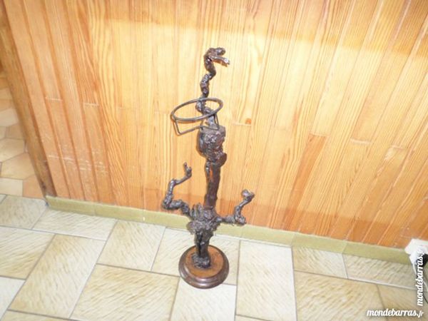 Pieds de vigne v�ritable avec support plante 30 Hesdin-l'Abb� (62)