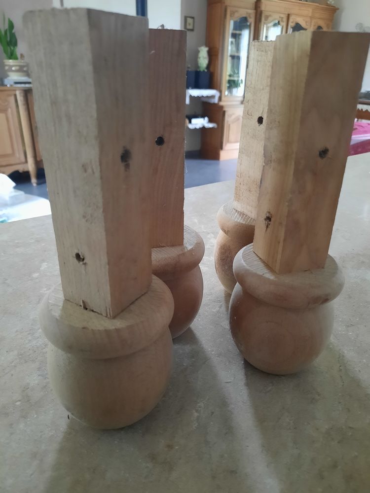 pieds de lit 5 Charmes (88)