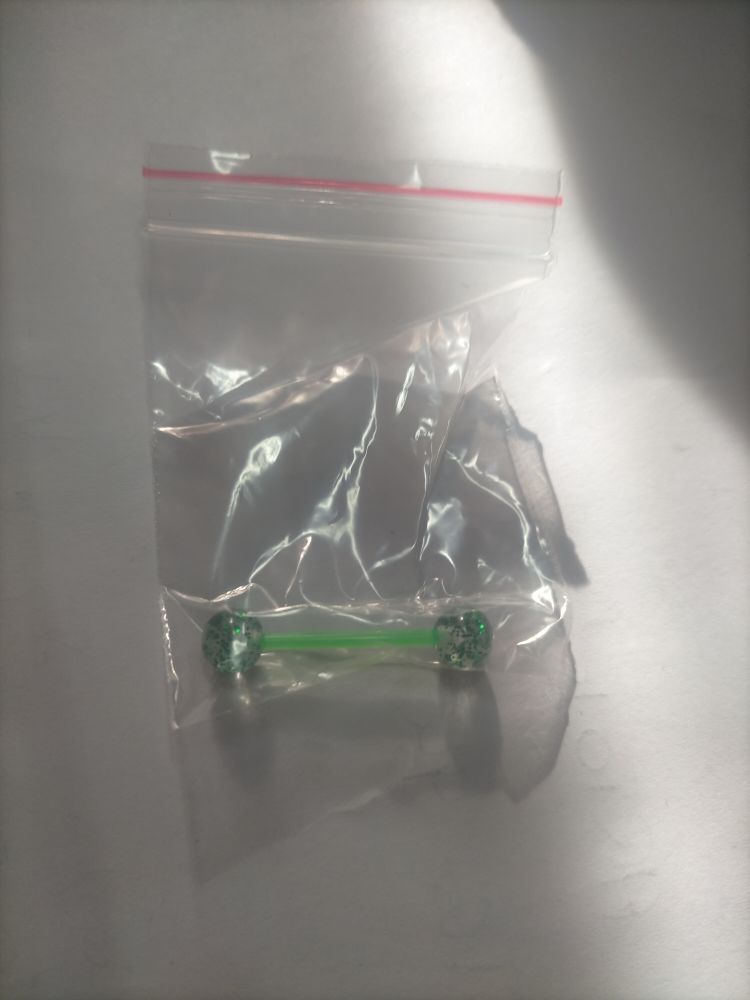 piercing vert langue plastique neuf 1 Béthune (62)