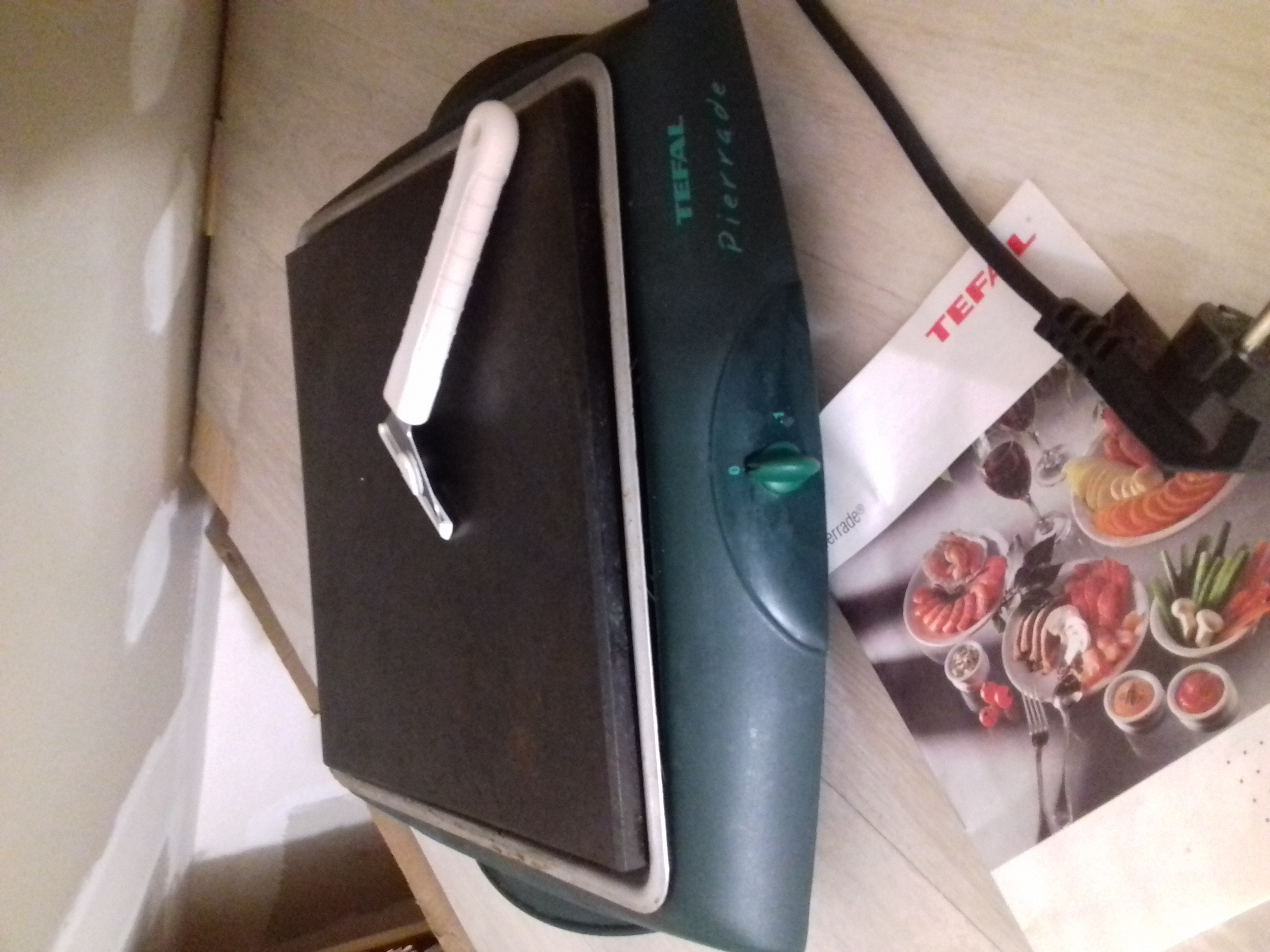 Pierrade �lectrique 35 Varennes-Vauzelles (58)