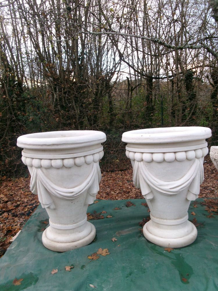 Pot en pierre reconstitu�e 275 Ch�teau-l'�v�que (24)