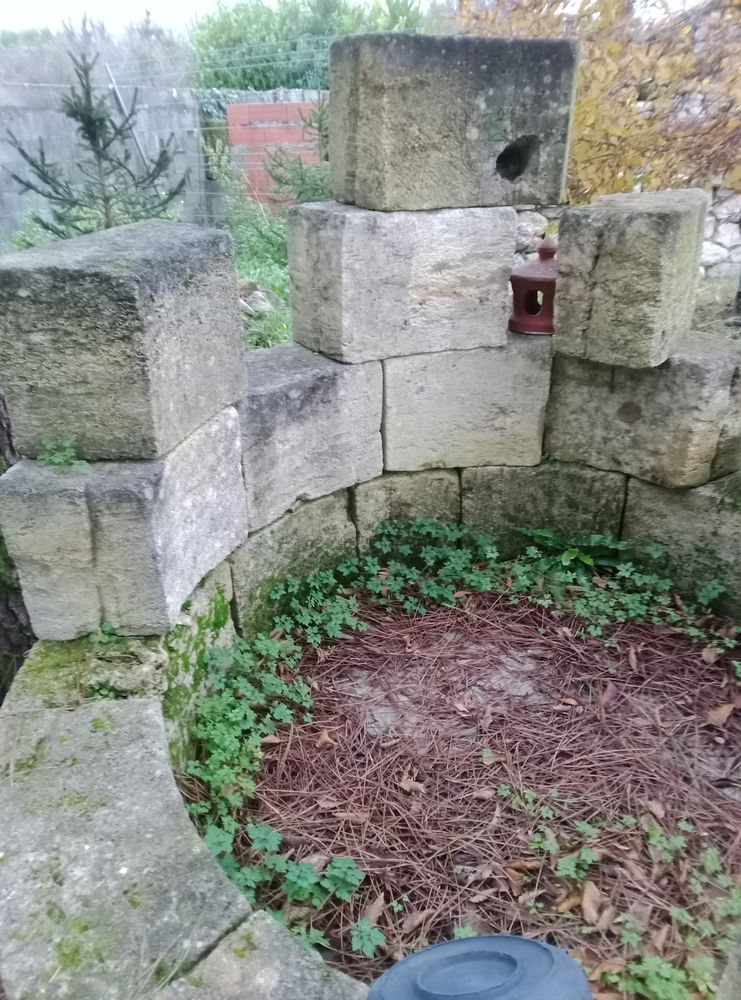 Pierre de tourelle 50 Bordeaux (33)