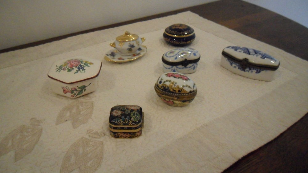 Lot de 7 piluliers anciens 140 La Chapelle-Saint-Mesmin (45)