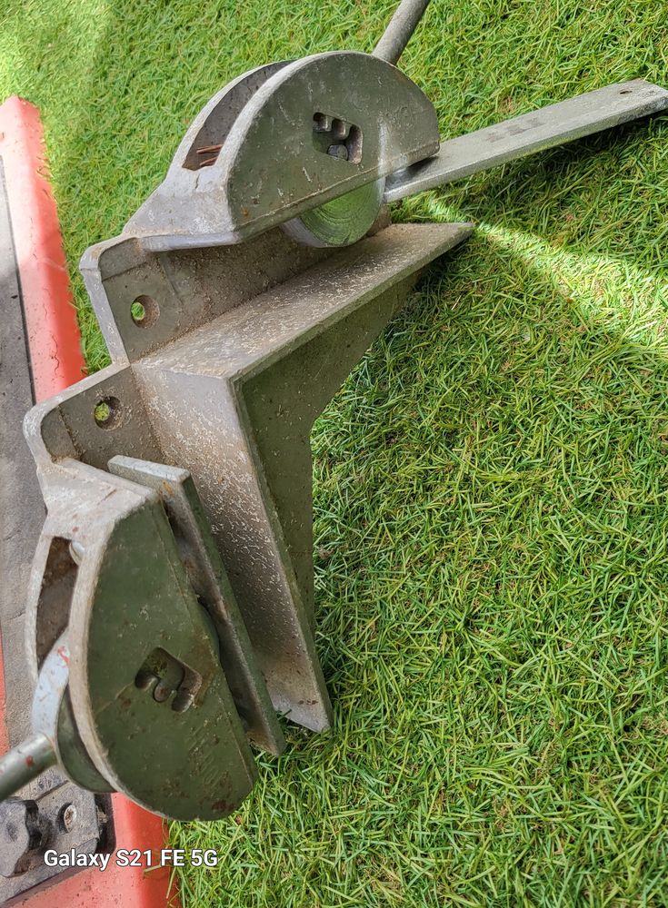 Pince d'angles HEBOR 10 Lorient (56)